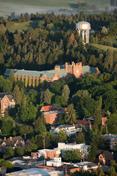 An aerial view of the University of Idaho's 莫斯科 campus.